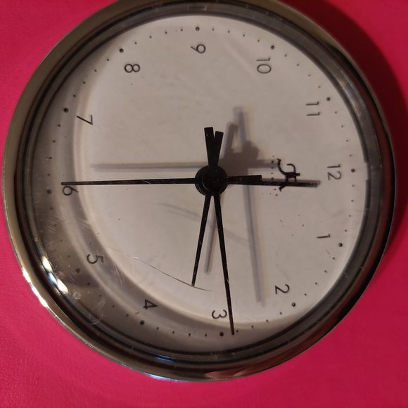 Clock - Picture 9 of 10